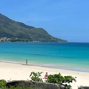 Panorama Guesthouse Apartments Beau Vallon Beach Бо-Валлон